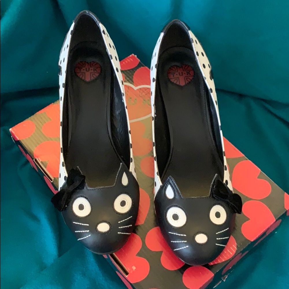 Adorable Cat heels by Tuk.